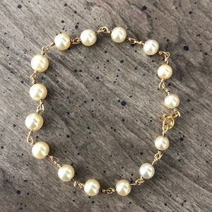 Pearl bracelet